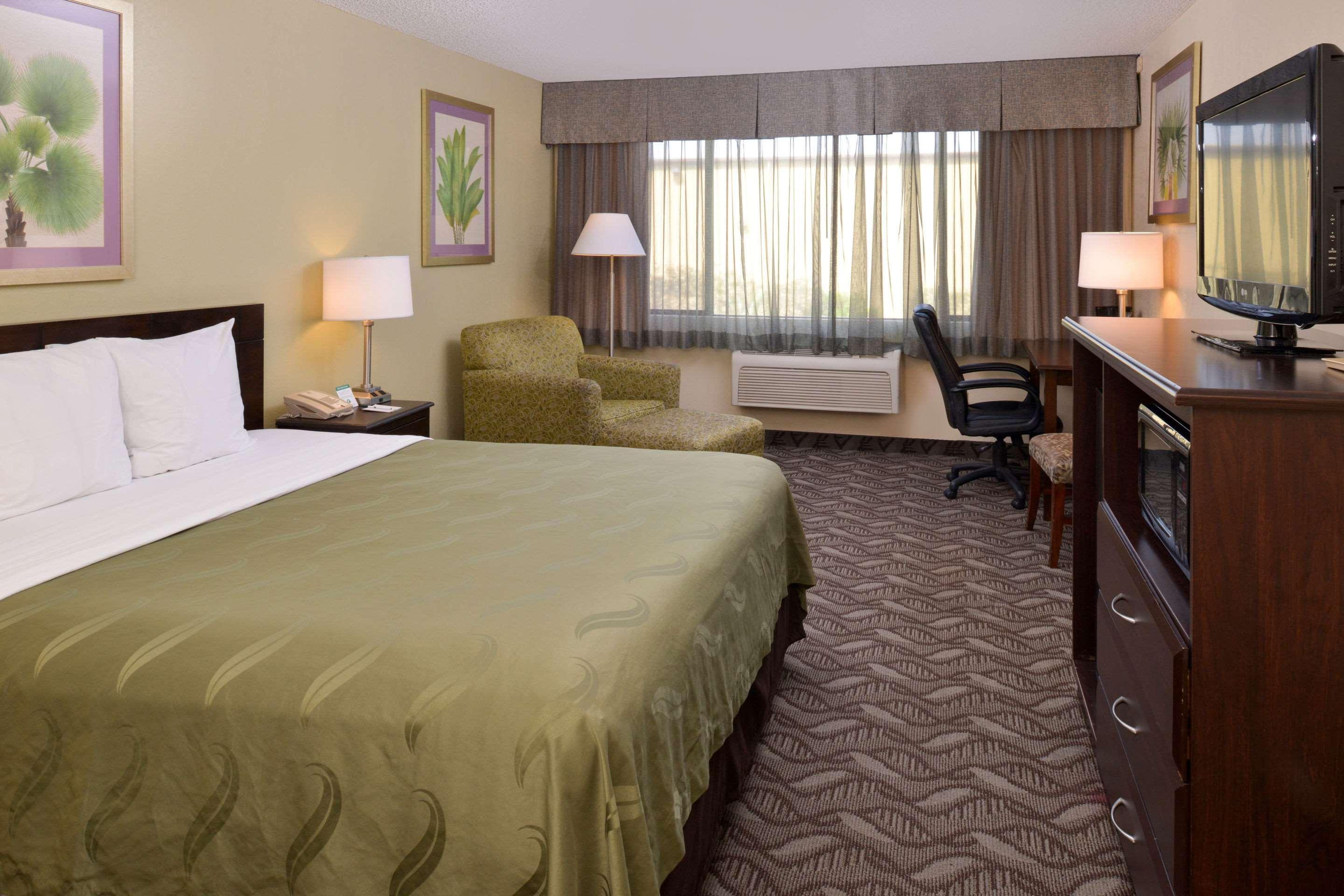 Quality Inn & Suites Montebello - Los Angeles Экстерьер фото